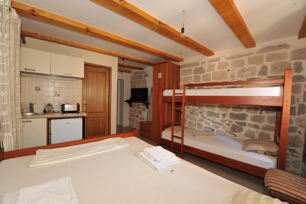 Apartments Dukic Kotor Ruang foto