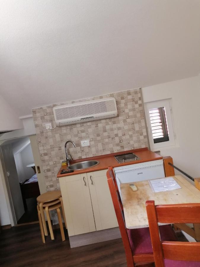 Apartments Dukic Kotor Bagian luar foto