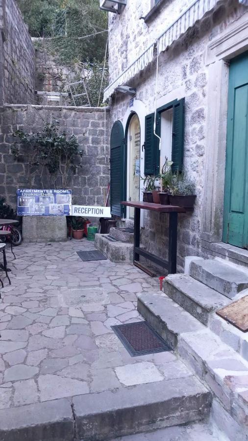 Apartments Dukic Kotor Bagian luar foto