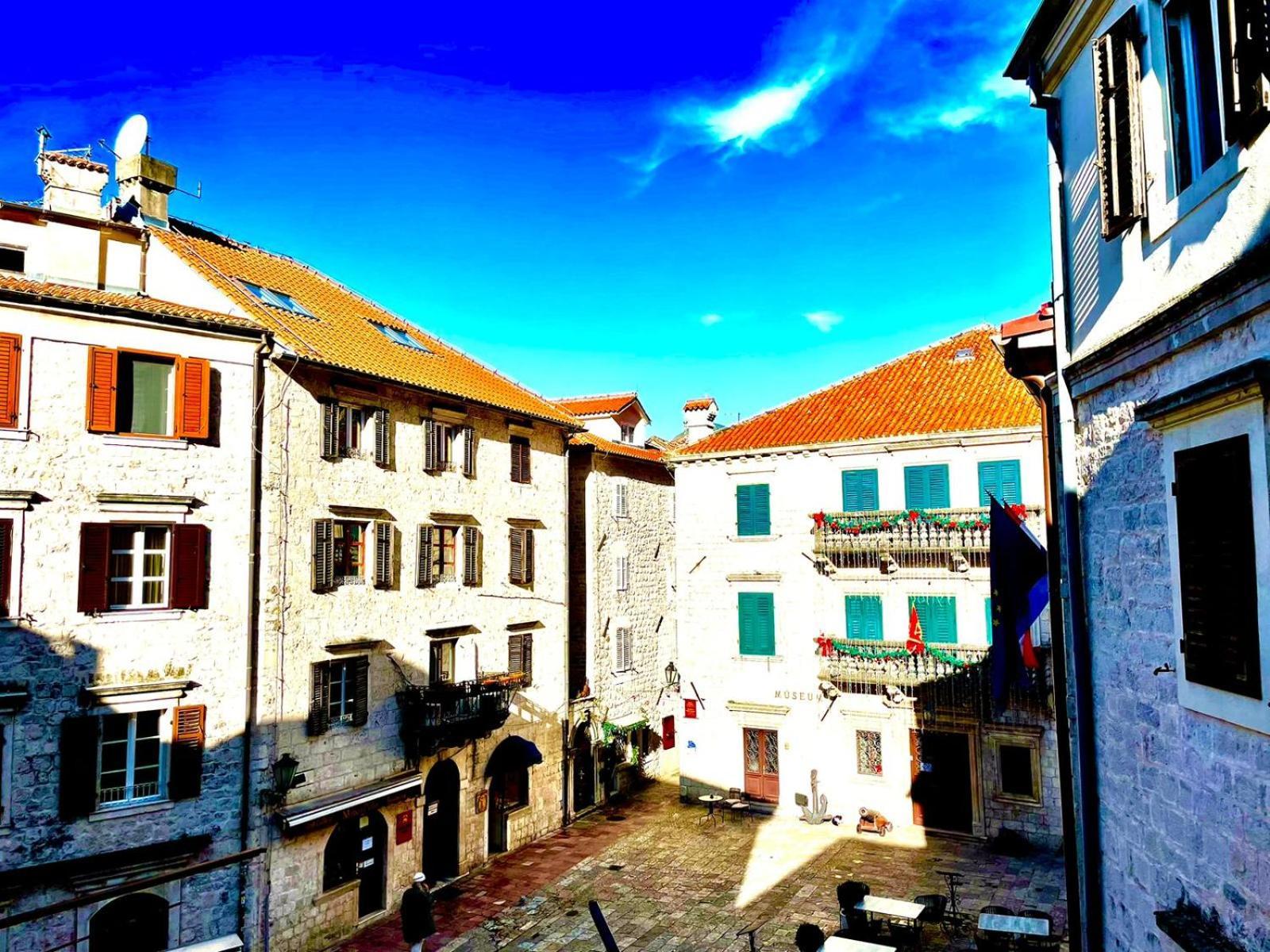Apartments Dukic Kotor Bagian luar foto