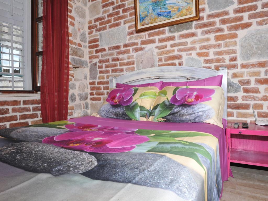 Apartments Dukic Kotor Bagian luar foto